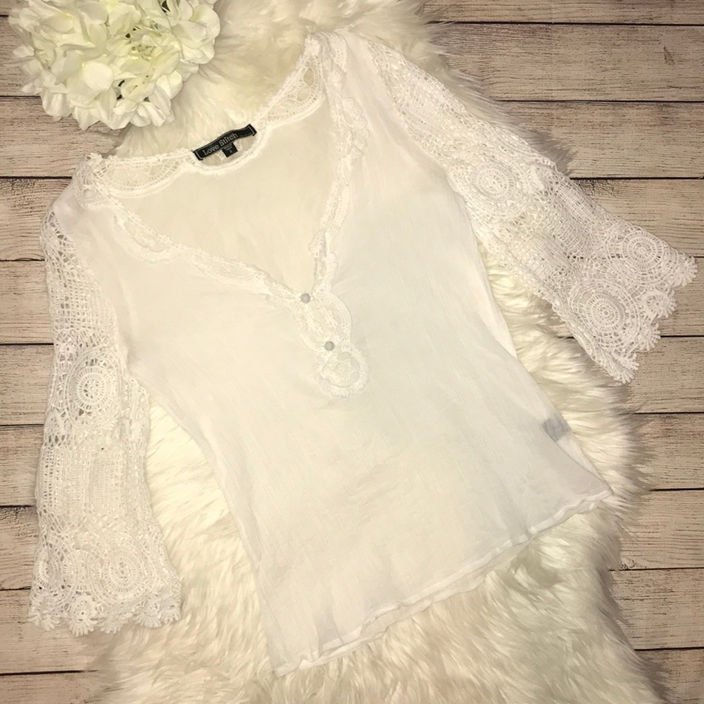 Love Stitch White Boho Crochet Sleeve Top